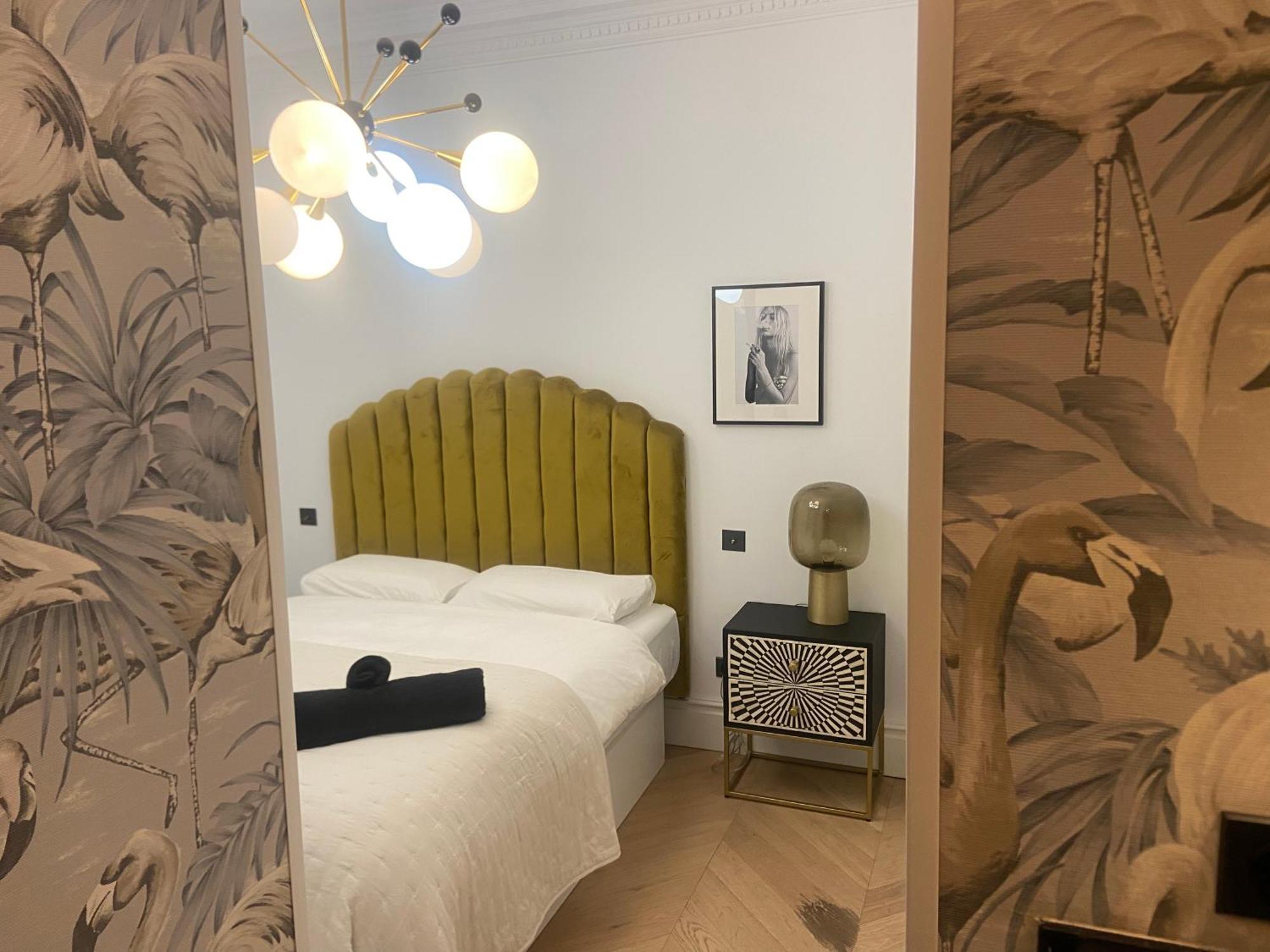 Luxury Apartment In Gran Via マドリード エクステリア 写真