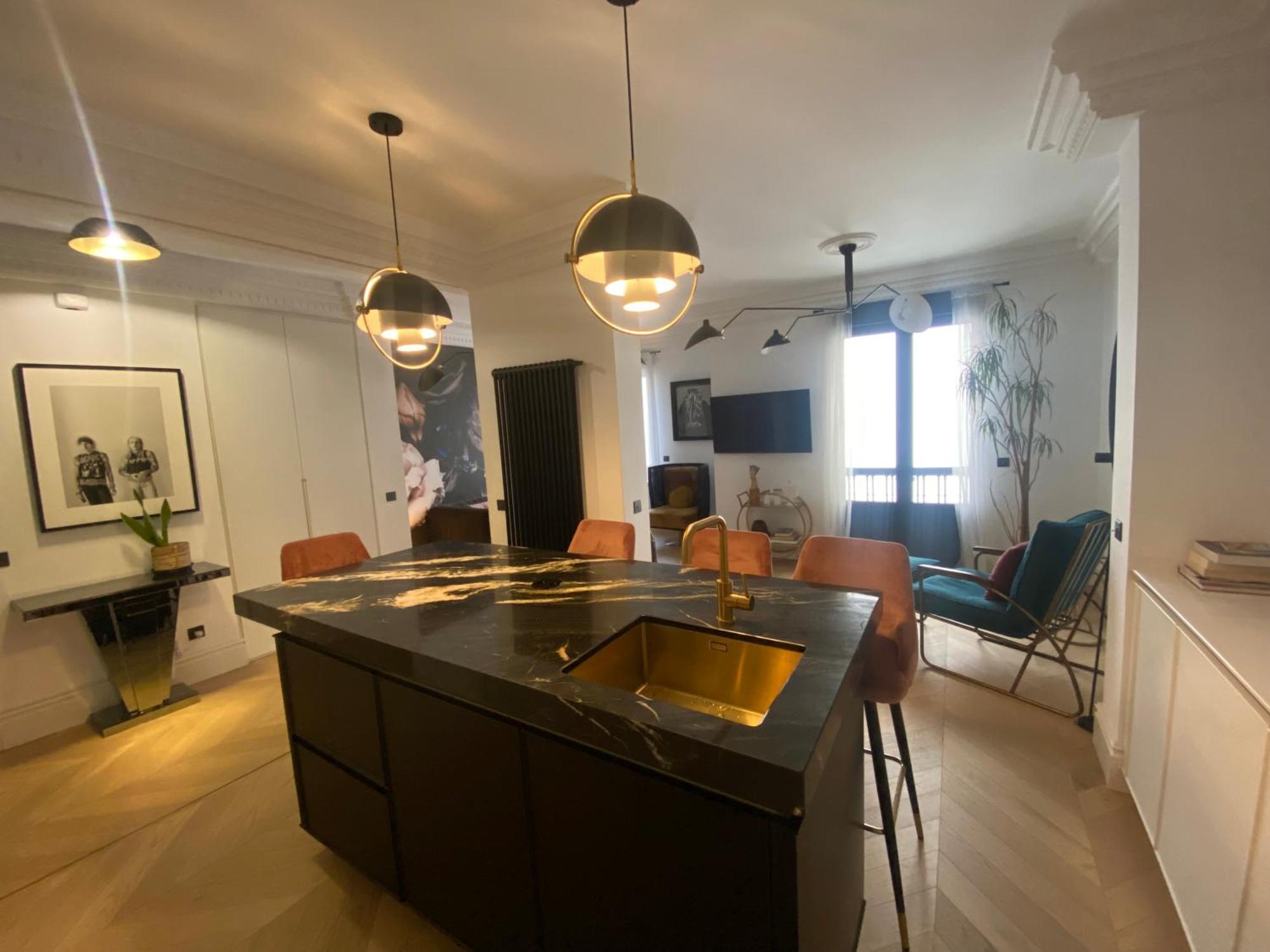 Luxury Apartment In Gran Via マドリード エクステリア 写真